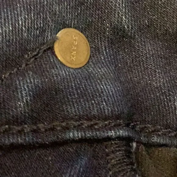 Spanx Medium Blue Wash Size 28 Women 5 Pocket Stretch Denim Straight Leg Jeans - Picture 12 of 12